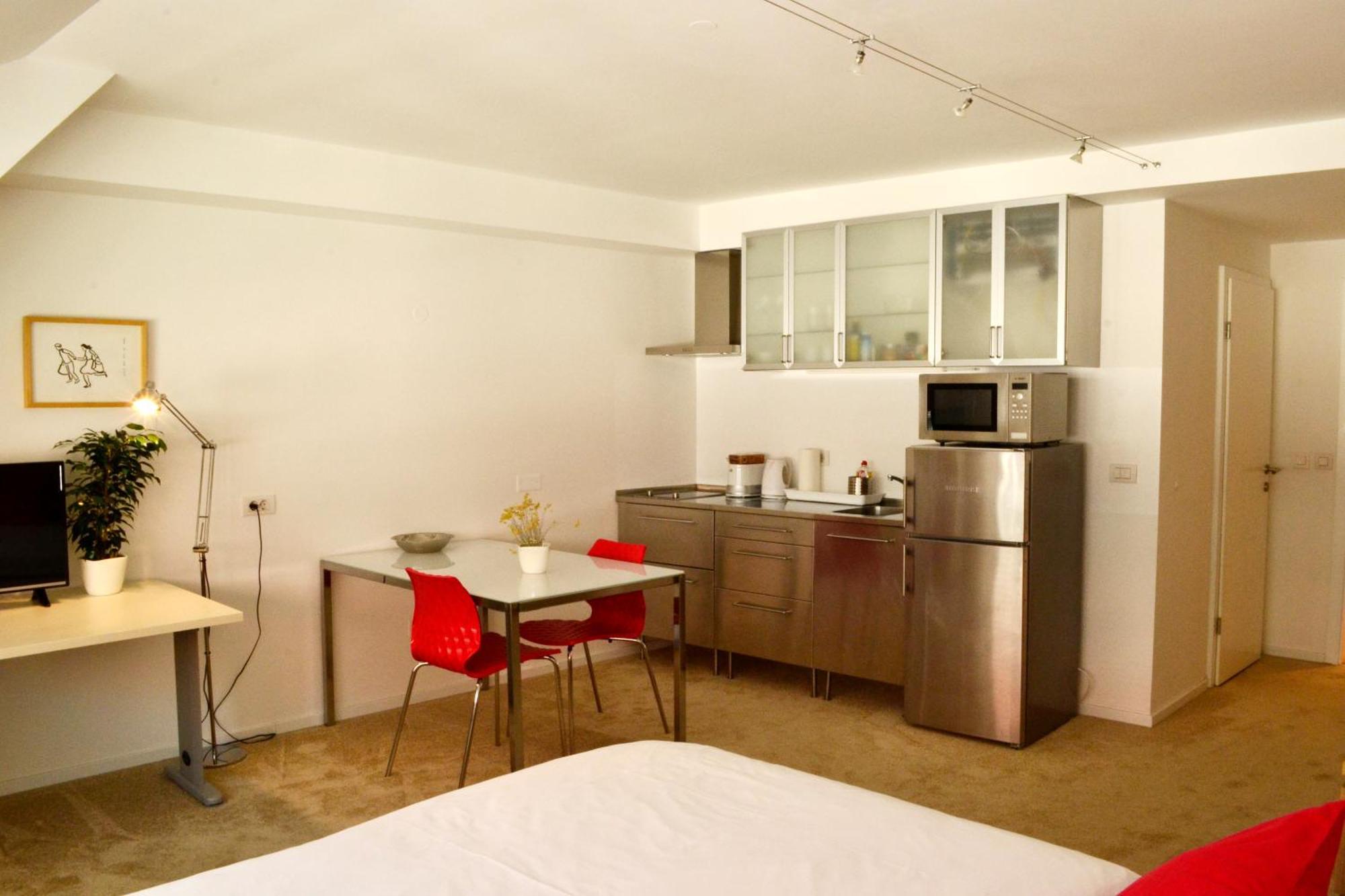 Studio In Ljubljana Center ภายนอก รูปภาพ