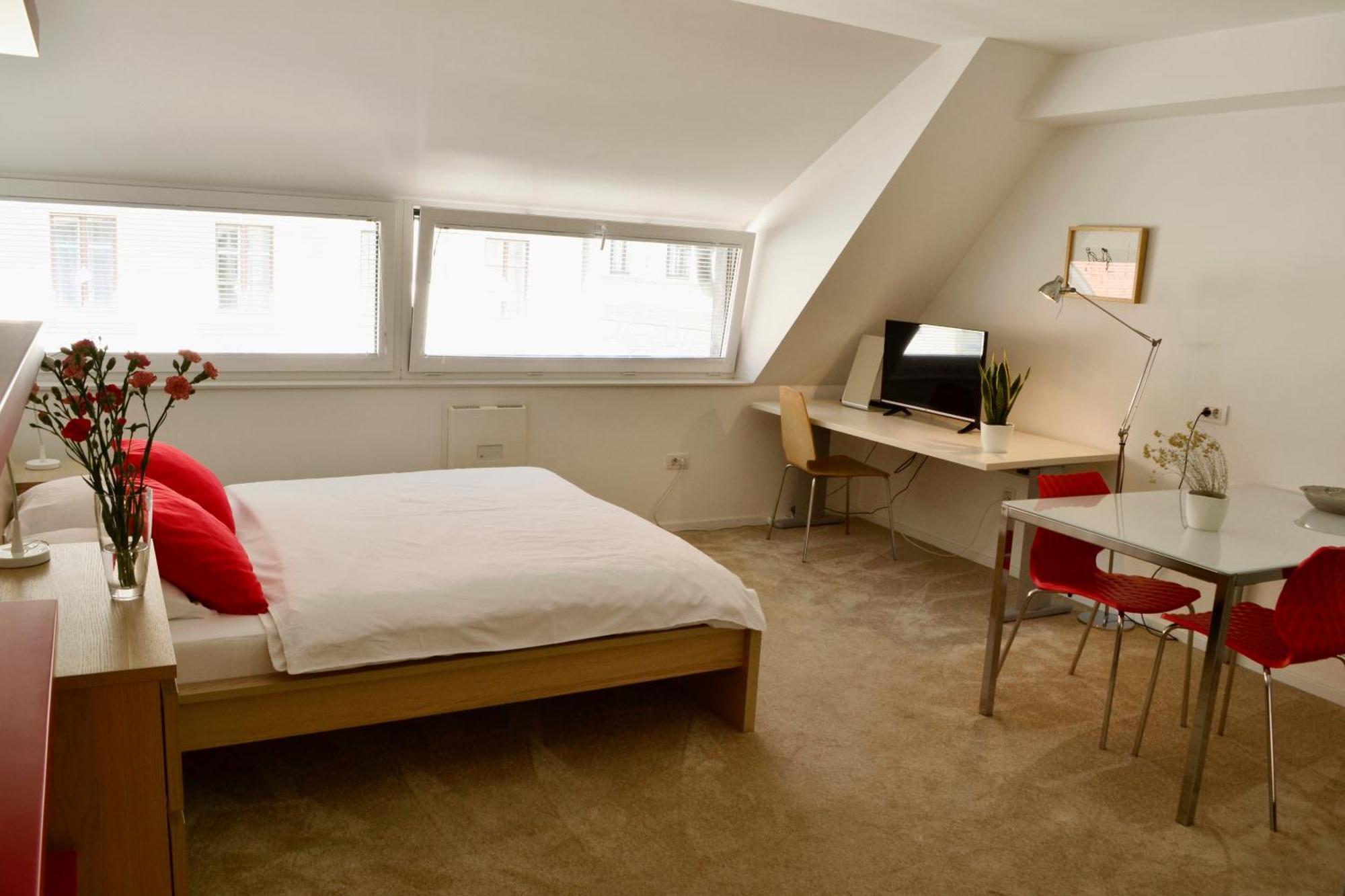 Studio In Ljubljana Center ภายนอก รูปภาพ